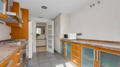 Apartment in Traditional Centre photo 9