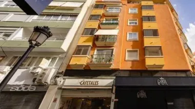 Apartment in Traditional Centre photo 5