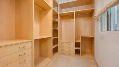 Apartment in Traditional Centre photo 26