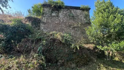 Rustic house in As Regadas (Beade) photo 4