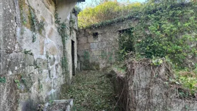 Rustic house in As Regadas (Beade) photo 6