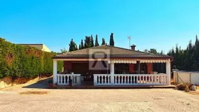 Chalet on Avinguda de les Flors photo 2