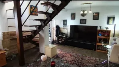 Terraced house on Calle de la Costa Rica photo 6