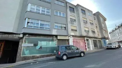 Local comercial en venta en As Pontes de García Rodríguez - Más
