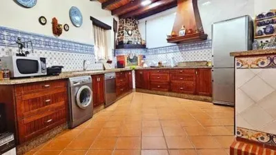 Rustic house on Calle de Cañuelo photo 12