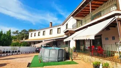 Rustic house on Calle de Cañuelo photo 4