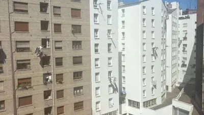 Piso en alquiler en Centro, Centro (Oviedo) de 950 €<span>/mes</span>