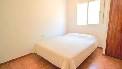 Chalet in Canyelles-La Montgoda photo 8