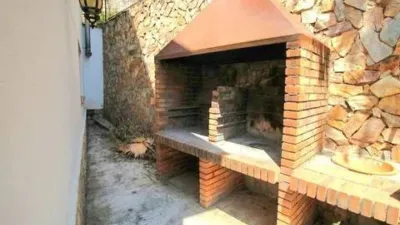 Chalet in Canyelles-La Montgoda photo 14