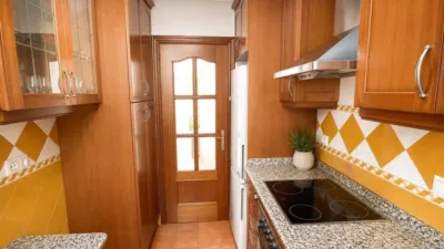 Flat in Barrio León-El Tardón-Blas Infante photo 11