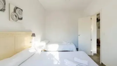 Apartment on Avenida Calzada de la Duquesa photo 18
