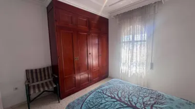 Piso en alquiler en Núcleo Urbano-Urbanizaciones, Núcleo Urbano-Urbanizaciones (Chiclana de la Frontera) de 800 €<span>/mes</span>