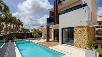 Villa in Orihuela photo 4
