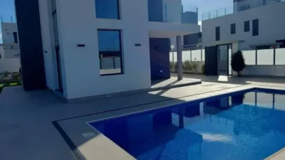 Casa – Torrevieja, Urbanización Los Balcones - Vista 2