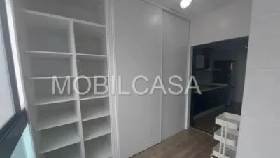 Piso en calle Asnell photo 16