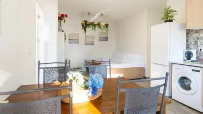 Apartment on Avenida Calzada de la Duquesa photo 10