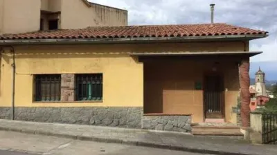 Chalet on Carrer de Joan de Mass photo 2