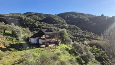 Rustic house in Guaro photo 10