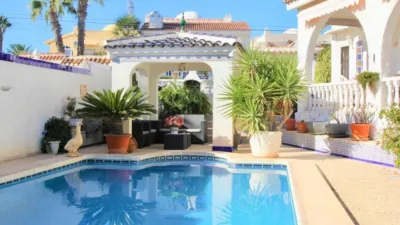 Casa – San Miguel de Salinas - Vista 2