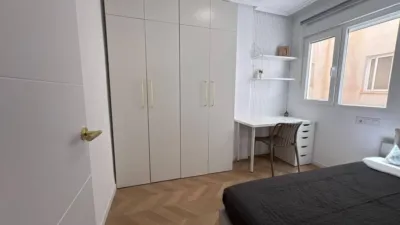 Apartment at Calle C. Maria Gil Vallejos 25 photo 18