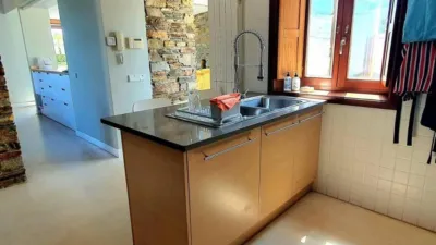 House in Salave photo 40