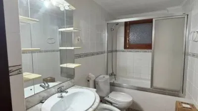 Piso en calle calle Hermano Martin Salvador photo 22