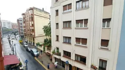 Piso en calle de Gregorio Uzquiano photo 19