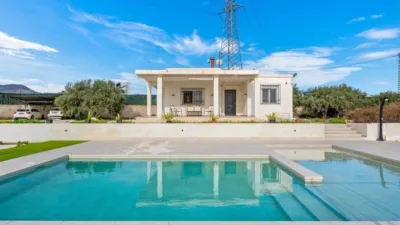 Villa in Matola-La Foia-Las Bayas-La Marina photo 2