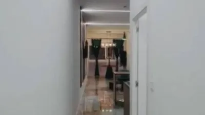 Apartment in Centre photo 16