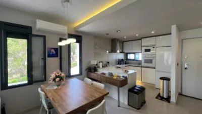 Apartment in Urbanizations photo 10