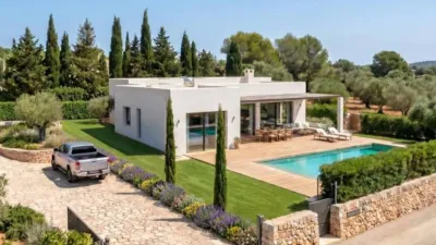 Chalet en Camarillas photo 2