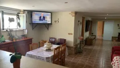 Chalet on Carrer de Cooperativa photo 11