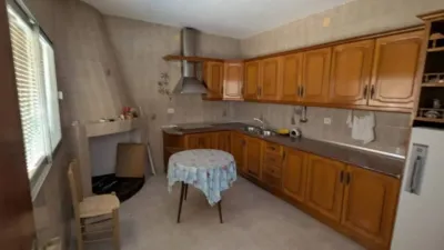Chalet in Alcaudete photo 2