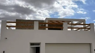Chalet en Camarillas photo 39