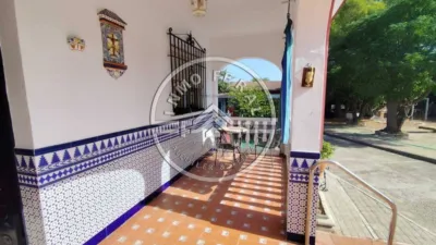Chalet en La Carlota photo 7