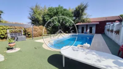 Chalet in La Carlota photo 4