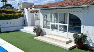 Chalet in Teulada photo 4