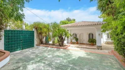 House in Centre photo 57