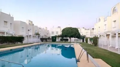 Semi-detached house on Calle Núñez de Balboa S-N photo 35