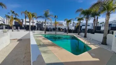 Top-floor apartment on Calle Paso de Calais photo 29