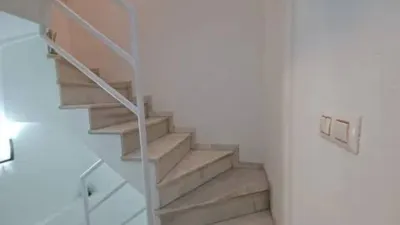 Semi-detached house on Calle Núñez de Balboa S-N photo 12