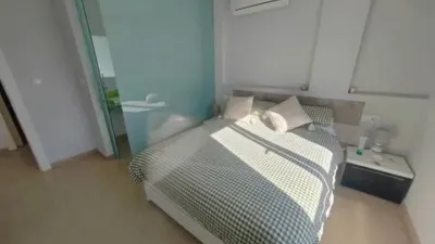Top-floor apartment on Calle Paso de Calais photo 9