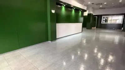 Local comercial en venta en Calle Teodoro Camino - Vista 5