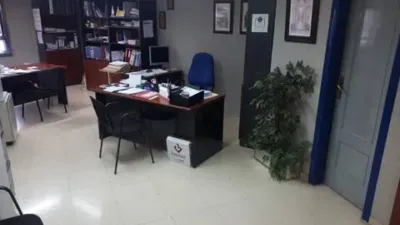 Oficina en alquiler en Feria - Más