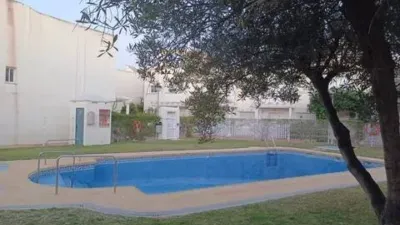 Semi-detached house on Calle Núñez de Balboa S-N photo 16