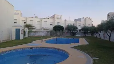 Semi-detached house on Calle Núñez de Balboa S-N photo 43