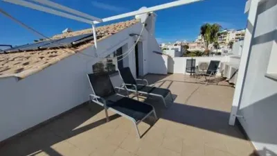 Top-floor apartment on Calle Paso de Calais photo 23