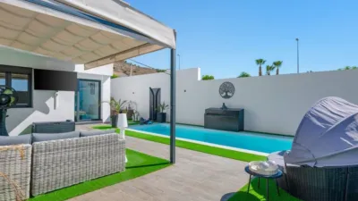 Villa in Fortuna photo 4