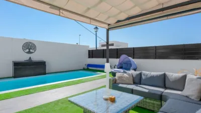 Villa in Fortuna photo 7