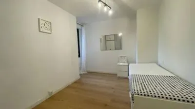 Penthouse on Rambla de Méndez Núñez photo 35
